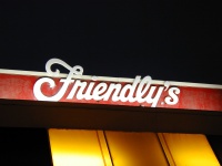 25 Friendly's Sign